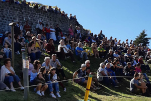 Public de la fête médiévale Leignec 2019